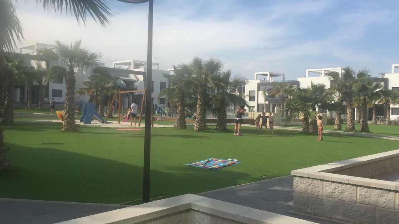 Apartment Oasisbeach La Zenia โอริอุเอลา ภายนอก รูปภาพ